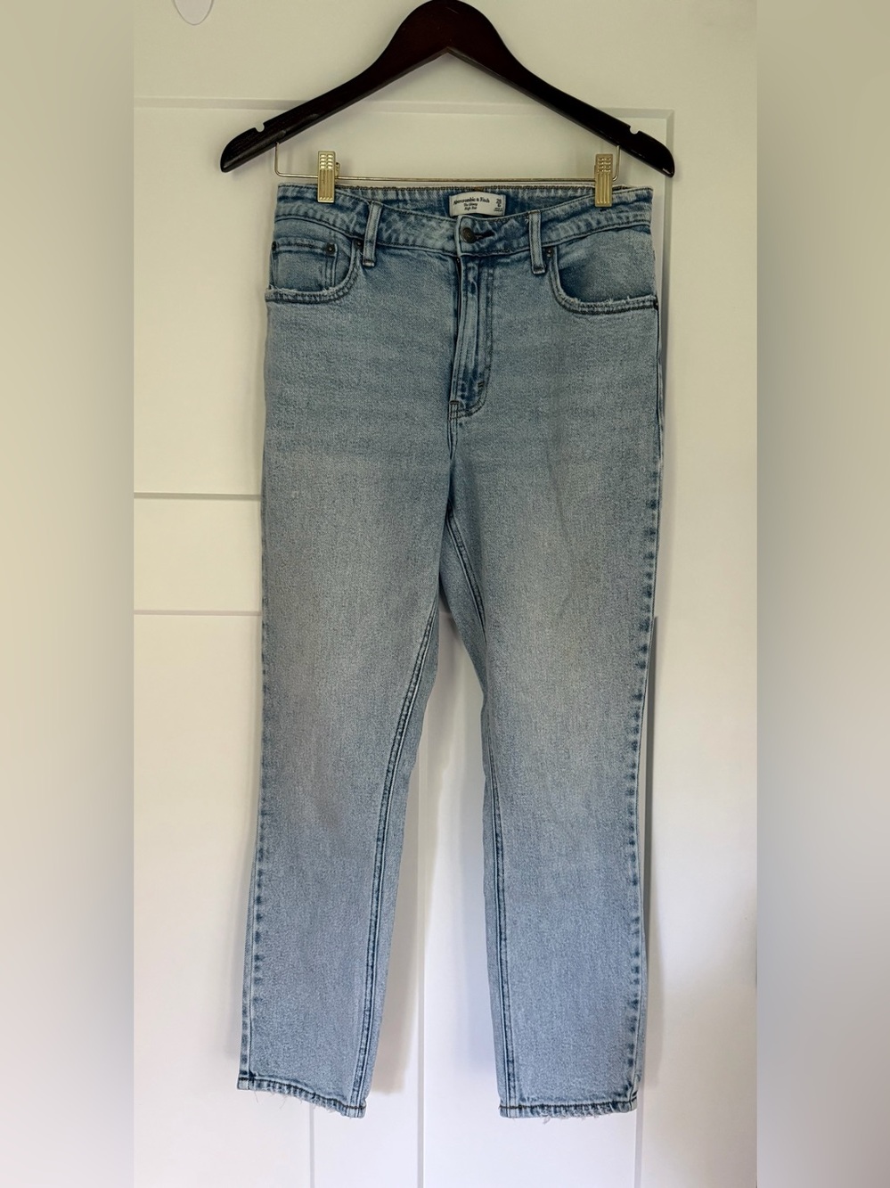 Abercrombie & Fitch Light Wash High-Rise Skinny Jeans